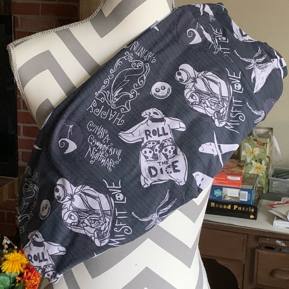 LuLaRoe | Nightmare Before Christmas Leggings